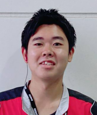 川浦翼